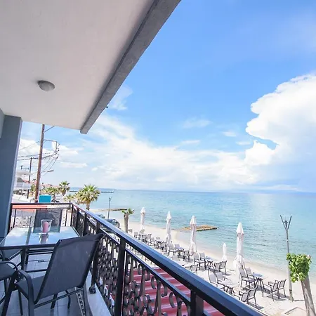 Andromeda's * Pefkochori