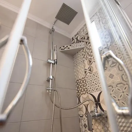 Andromeda's Pefkohóri