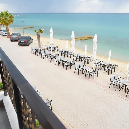 Andromeda's Pefkohóri